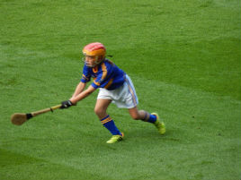 A great local hurling/camogie link to last weekend's All-Ireland spectacle. Click for more about Niamh Kennedy.