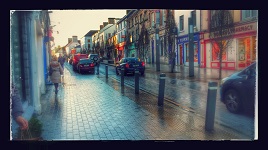 Main Street this morning in Castlebar. Click on photo to view.