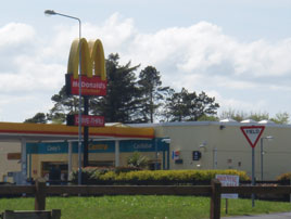 A contributor has been photographing in circles at the McDonalds Roundabout! Click photo above to make yourself dizzy.