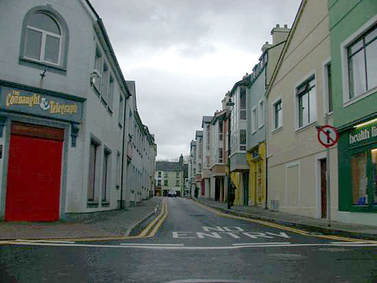 Looking towards Ellison Street