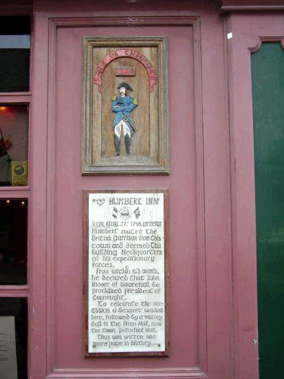 Plaques front of Humbert Inn commemorating 1798. (The lower plaque 'disappeared' from the building on the night of 12/13 September 2006).