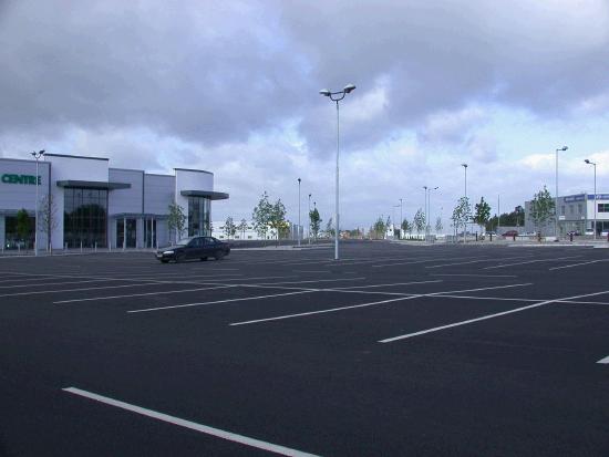 Woodies Car Park - looking alongthe line of the old airport runway!