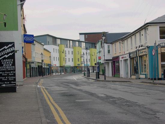 The view from the end of Cavendish Lane opposite Dunnes looking left