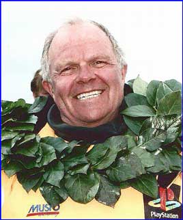 Noel O'Neill met Steve Fossett, the missing aviator, when he landed at Ballyconeelly in 2005