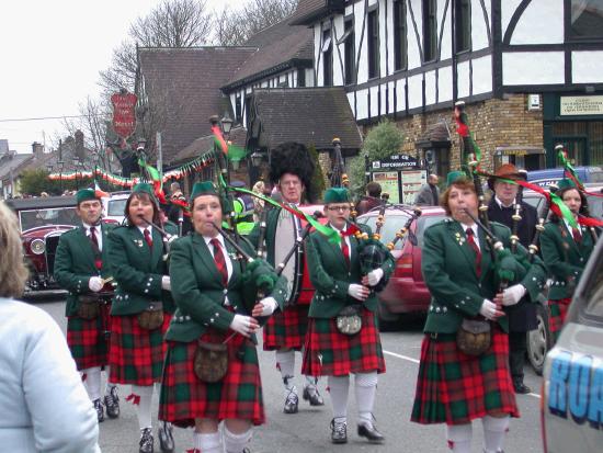 St Patrick's Day Parade 2006 - viewed from New Antrim Street