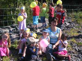 Big Toddle Let's Waddle! Snugboro Pre-School did a sponsored waddle last Friday. Click for more.