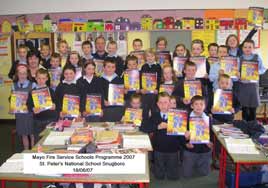 Conor Smyth Fire Officer with Mayo Co. Co. visited St Peter's N.S. Snugboro recently. Click photo for more.
