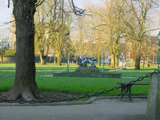 The O'Malley Sculpture plus tree on the left that has been used as a mould for a sculpture within the court house.