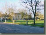 Mall and Aras viewed from outside the Court house