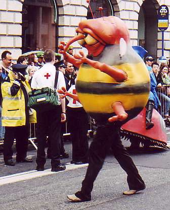 BumbleBee01.jpg