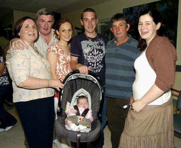 GMIT BA Graduates Art & Design 2007  Turas exhibition held in Mayo General Hospital which was opened by John Behan RHA and will runs from  23rd August until the 23rd October. Two week old Hannah Marie Jennings attending her first exhibition with members of her family   L-R: Marion Jennings, John Walsh (Mayo General Hospital Arts Group),.Julie Jennings, Craig Jennings,John Jennings, Emily Garry Photo  Ken Wright Photography 2007