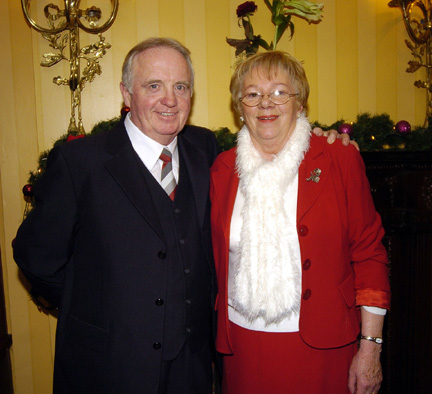 Pictured in the TF Royal Hotel and Theatre on Thursday at the Mike Denver Christmas Party Night. Chris and Noleen Docherty who were celebrating their 40th wedding anniversary. Photo  KWP Studio 094.
