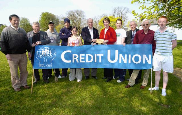 Presentation of a cheque from Castlebar Credit Union to Tony Stakelon for Hurling on the Green, pictured with members of Castlebar Credit Union and coaches from the Hurling Club. Photo  Ken Wright Photography 2007.