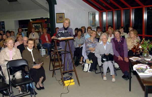 Pictured in Castlebar Library Lorna McMahon who gave a talk and slide show to members of Castlebar Gardening Club, Photo  Ken Wright Photography 2007. 