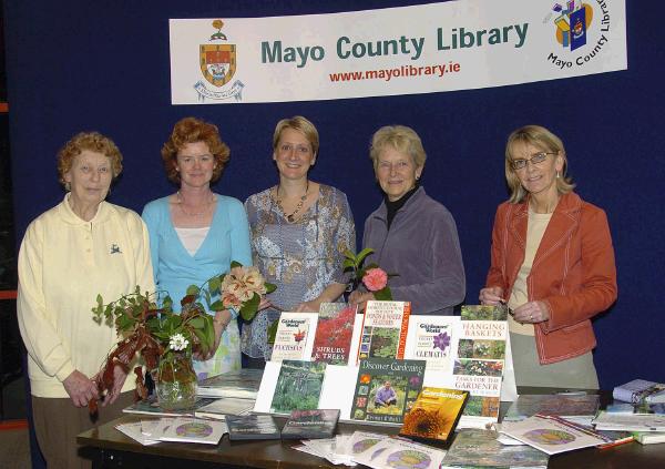 Pictured in Castlebar Library Lorna McMahon who gave a talk and slide show to members of Castlebar Gardening Club, L-R: Kathleen McLoughlin (Chairperson Castlebar Gardening Club), Maureen Costello, Patricia Heneghan (Secretary Castlebar Gardening Club), Lorna McMahon (Speaker), Eleanor OToole (Castlebar Library). Photo  Ken Wright Photography 2007. 

