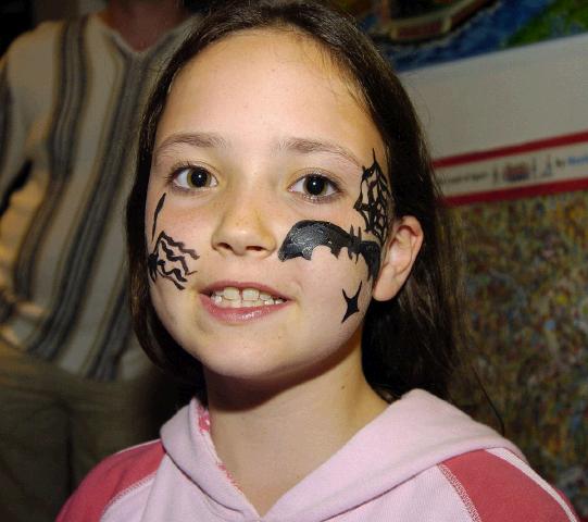 Pictured at Castlebar Library, at the launch of J K Rowlings Harry Potter and the Deathly Hallows is Orla Fahy . Photo  Ken Wright Photography 2007.  