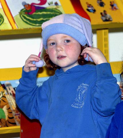 Mayo Libraries Childrens Book Festival author Malachy Doyle reading from some of his books to children from St. Anthonys, Scoil Raifteri and St. Angelas National Schools in Castlebar Library. Enjoying the story. Photo  studio 094. 