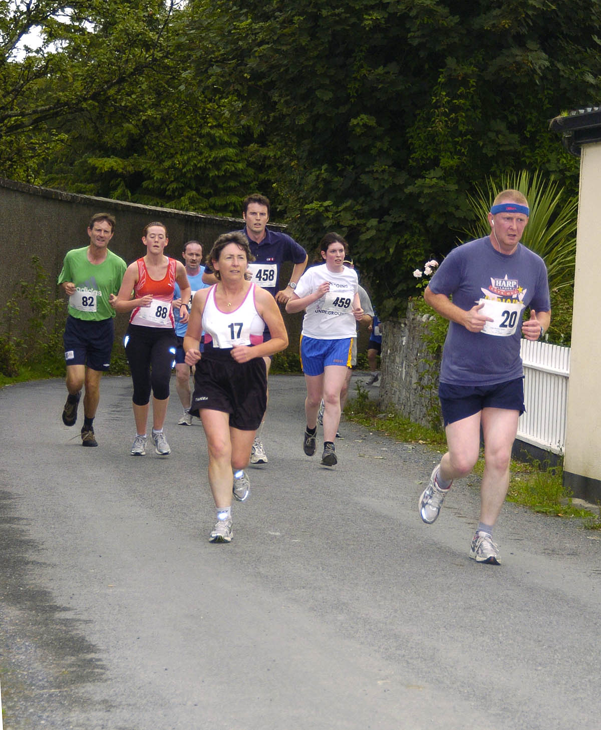 Balla 13th Annual 10K Road Race 2007,  Getting Going.  Photo  Ken Wright Photography 2007. 
