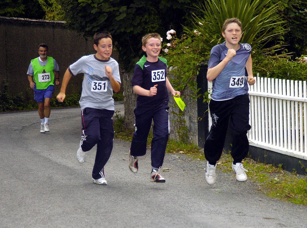 Balla 13th Annual 10K Road Race 2007,  Boys on the run  Photo  Ken Wright Photography 2007. 
