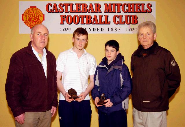 Castlebar Mitchels Bord na nOg presentations held in an Sportlann L-R: Ger Murphy (Chairman Bord na nOg), Stephen Fitzgerald (U-16 Player of the Year), Ciaran Gavin (U-16 Most Improved Player of the Year), Gerry Henry (Under 16 Management). Photo  Ken Wright Photography 2008. 


