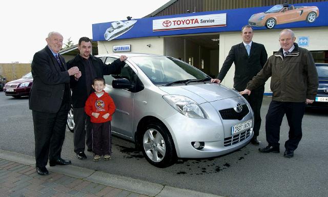 Pictured at Pat Kellys Autopoint  new Toyota Premises Ballinrobe Rd Castlebar (previously McGovern Motors) Paddy Glynn representing Castlebar Credit Union presenting the keys of a Toyota Yaris  5 door Tera to Paul Loftus  Winner of the Spring Members Draw L-R: Paddy Glynn, Paul Loftus, Nathan Loftus, Derek Kelly, Jimmy Murphy (Credit Union) Photo  KWP Studio 094. 