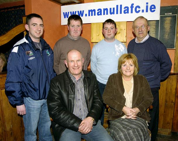 Pictured in Flukeys Bar Belcarra Manulla Football Club Lotto Organising Committee Front L-R: John Lavelle (Chairman), Denise Walsh, Back L-R: John Hennelly (PRO), Joe King (Secretary), Damien Joyce, Tommy Rumley Registrar  Photo  Ken Wright Photography 2007. 