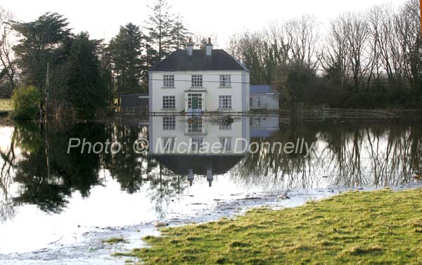 Still Waters run Deep on the Neale Rd Ballinrobe, The occupants had to be rescued by Mayo Civil Defence on Thursday night last (14 Dec 2006). Photo:  Michael Donnelly