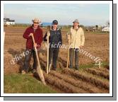 Loying at the 2009 Mayo County Ploughing Championships at Claremorris, from left: Paddy Boylan Collinstown Co Westmeath, (Senior Winning of Loying) Paddy Joyce Carrowhollly Westport  and Hugh O'Neill Roskey Foxford, winner of the Junior Competition. Photo:  Michael Donnelly