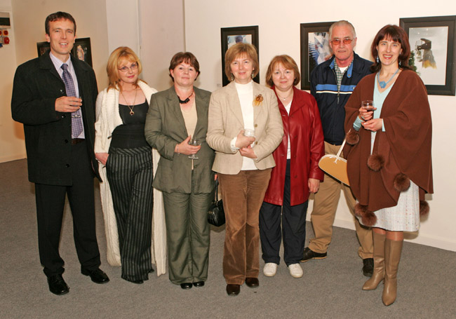 Pictured at the official opening of the Exhibition "Reclaiming the Serpent" by Caroline Hopkins Castlebar in the Linenhall Art Centre Castlebar, from left: Cllr Harry and Siobhan Barrett; Ann Gibbons, Marian Langan, Chris O'Brien, Liam and Olga Magee Castlebar. © Photo: Michael Donnelly.