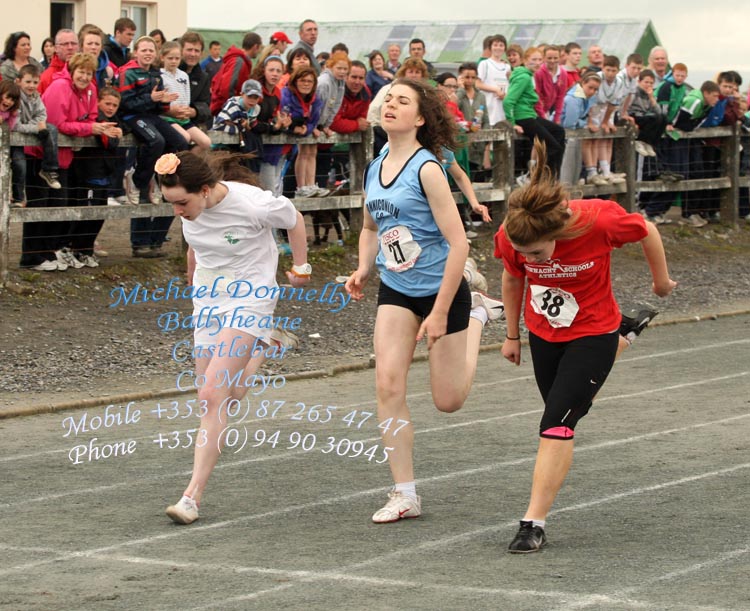 A tight finish in the Girls U-16 100M at Mayo Community Games Athletic Finals at Claremorris Track from left: Hannah McNulty, Achill (2nd); Natasha Neville, Bonniconlon, 3rd and Lydia Rainey, Straide, 1st; Photo:Michael Donnelly
