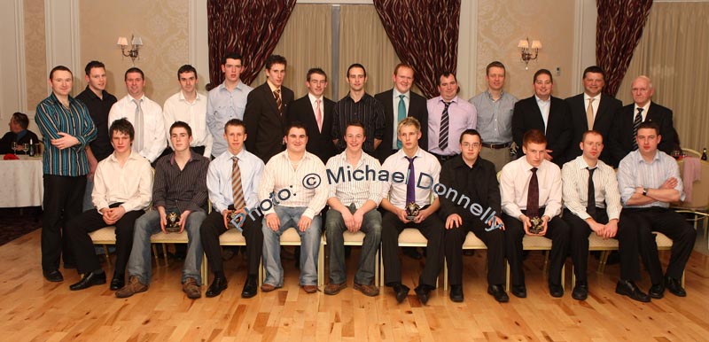 John O'Mahony, special guest pictured with Club officers and senior team at the Kilmovee Shamrocks Football Club annual Dinner in The Abbeyfield Hotel, Ballaghaderreen,Photo:  Michael Donnelly