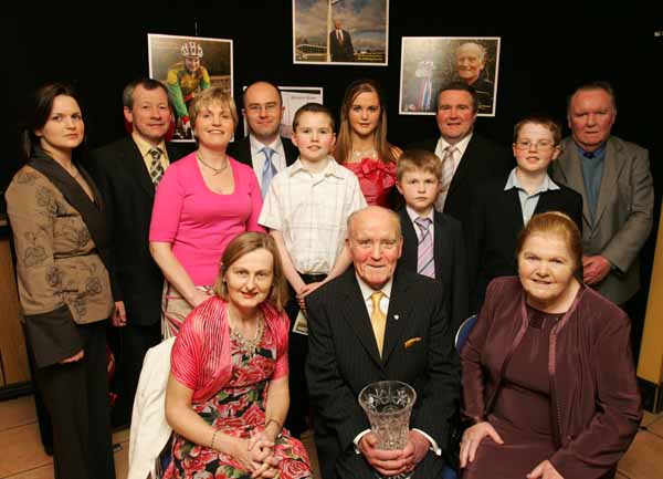 Hall of Fame Award for Dr. Mick Loftus at the 35th Western People Mayo Sports Awards 2004 pictured at the presentation in the TF Royal Theatre Castlebar