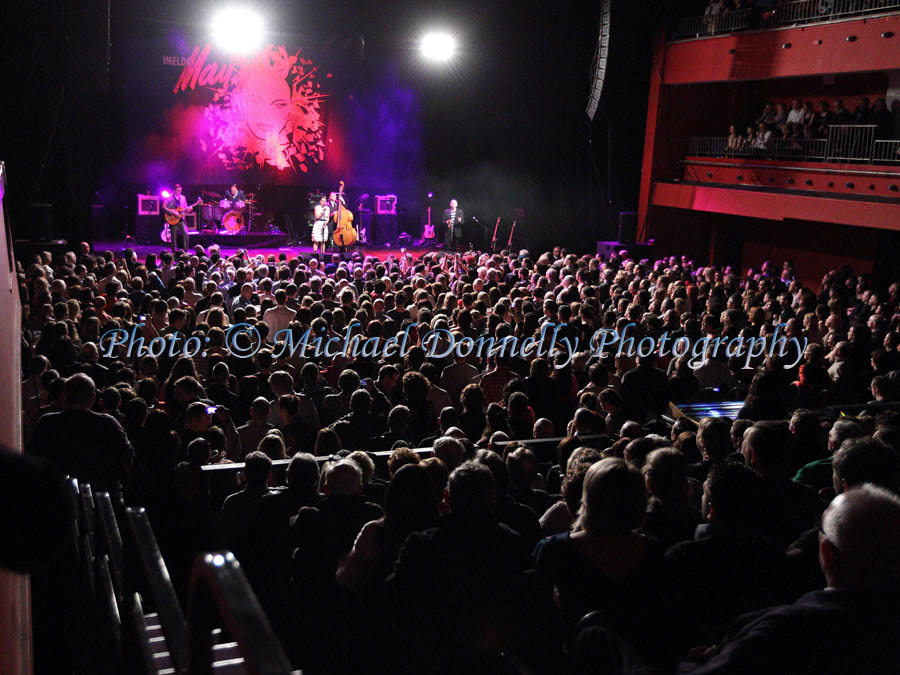 Watching the Imelda May New Years Eve Concert in the Royal Theatre Castlebar. Photo: © Michael Donnelly Photography