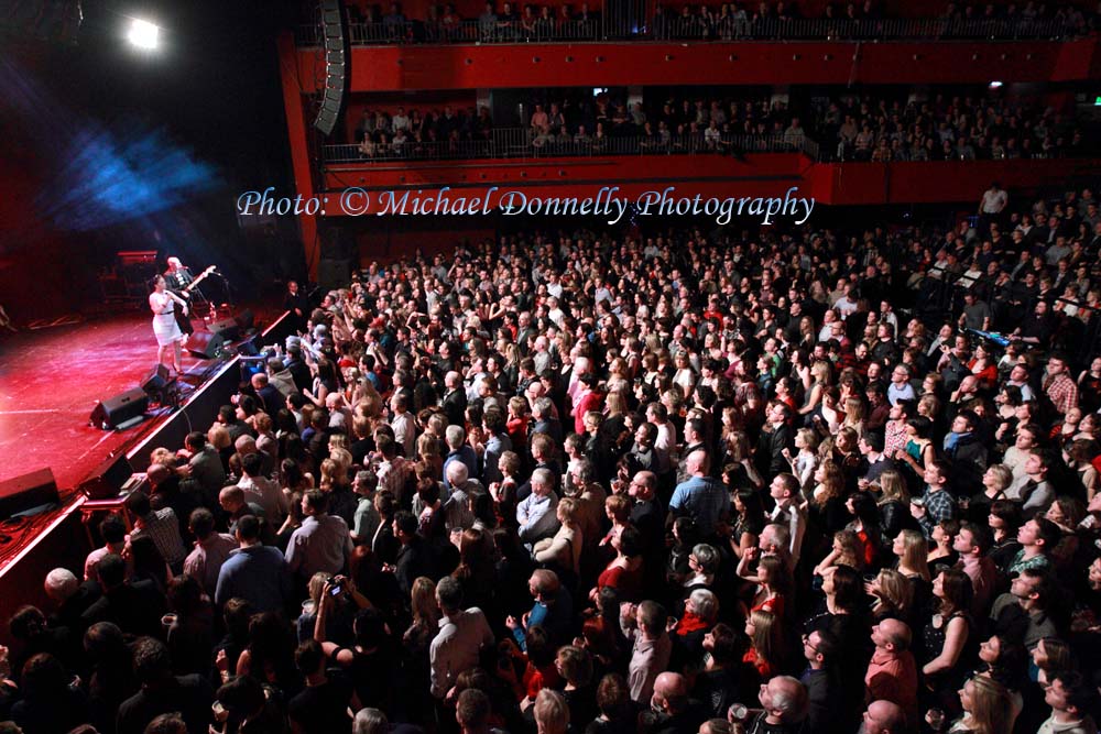 Imelda May performing to large audience at New Year's Eve Concert in the Royal Theatre Castlebar. Photo: © Michael Donnelly Photography