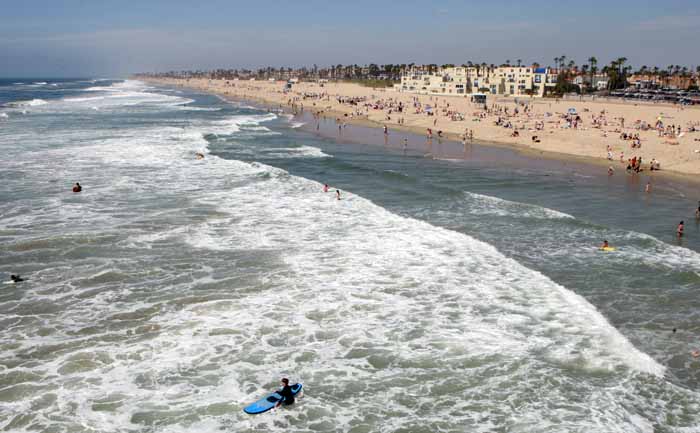 Surf City- Huntington Beach California looking northwards. Photo Michael Donnelly