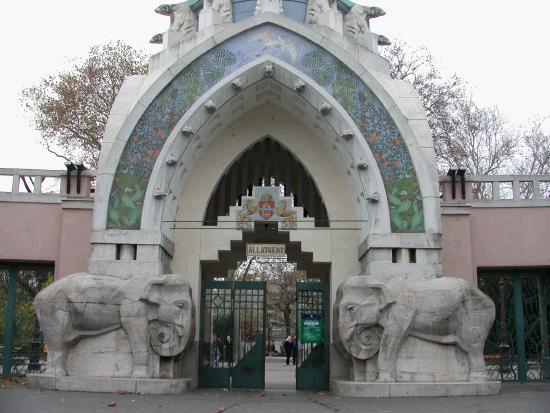 Entrance to the Zoo