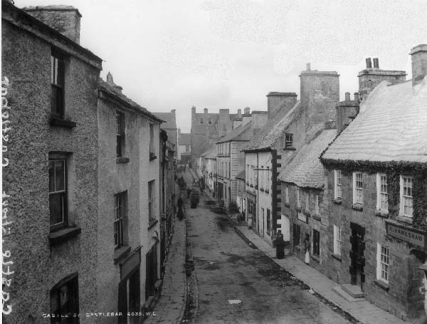 Castle Street Castlebar - Early 1900s Lawrence Collection